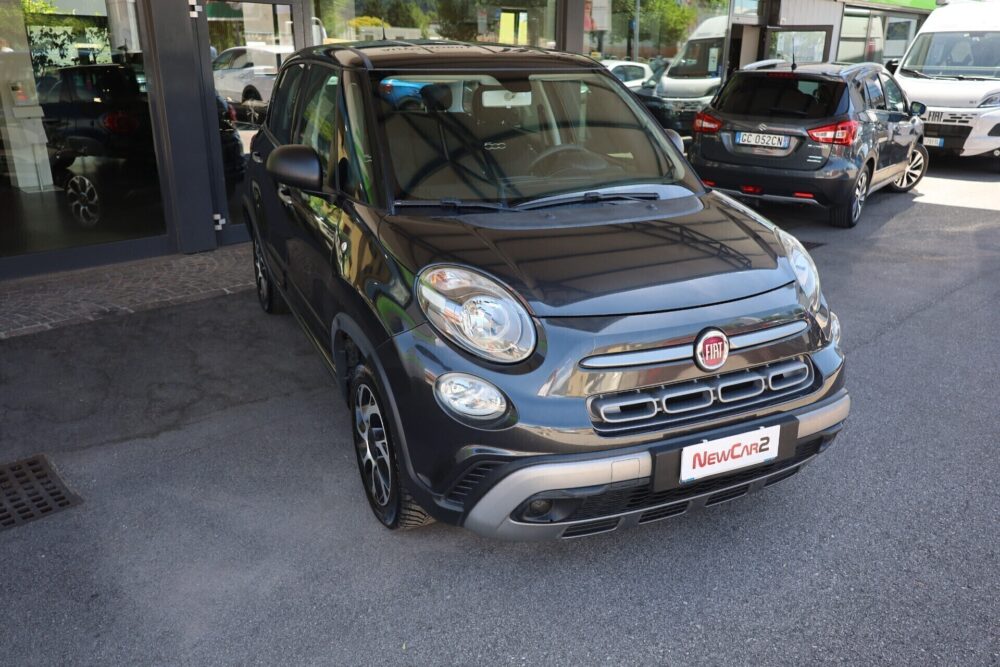 FIAT 500L 1.3 Multijet CITY CROSS KM 63.000 neopatentati – 2019